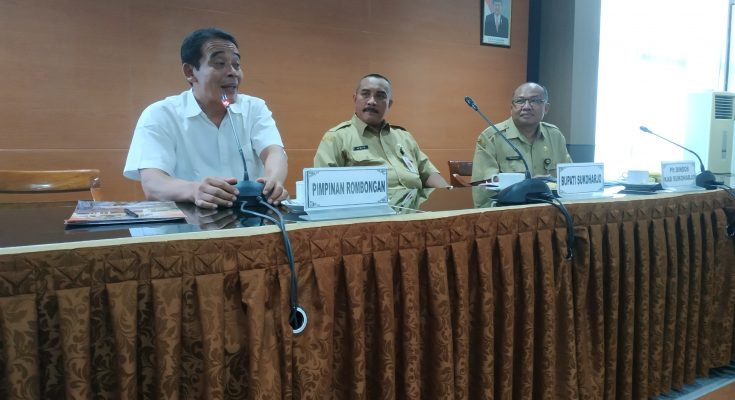 Komisi A Studi Banding Program Santunan Kematian